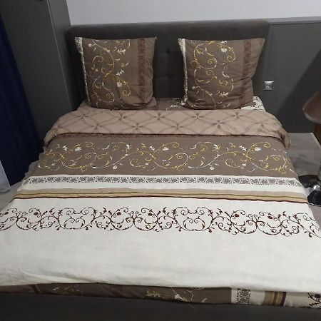 Silver Star Apartment Uzhhorod Luaran gambar